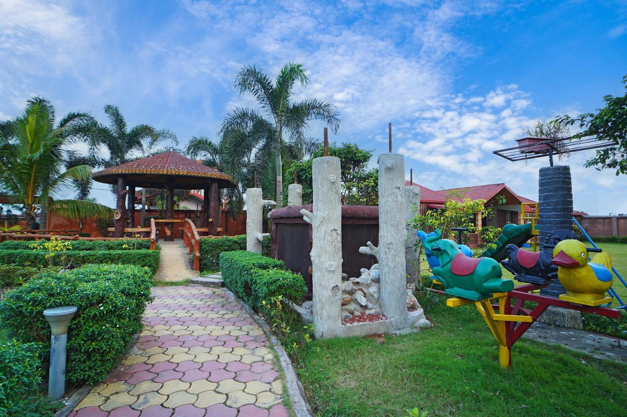 Gharana Resort !! Best Family Resort Near Kolkata With Swimming Pool !! Singur Luaran gambar