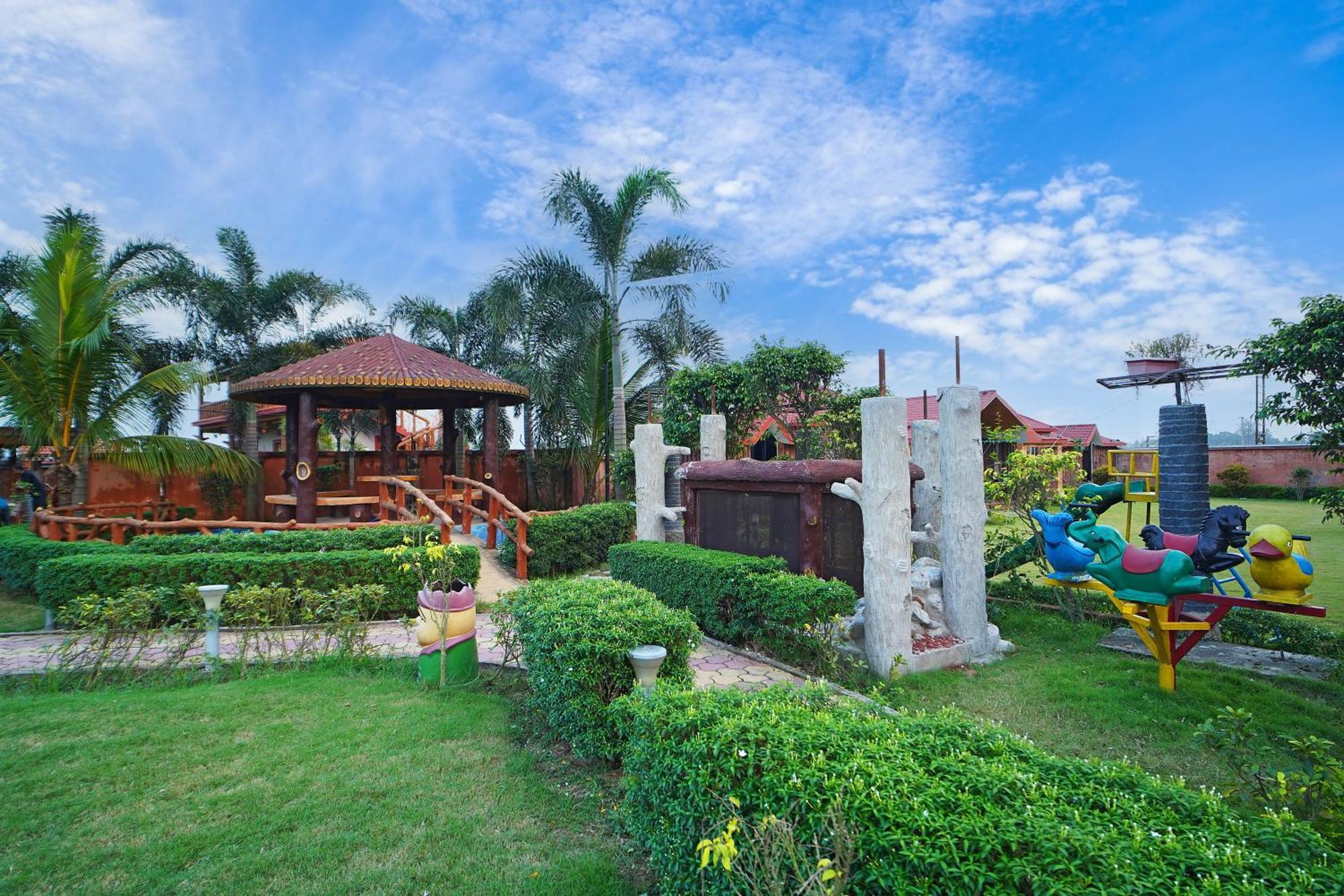 Gharana Resort !! Best Family Resort Near Kolkata With Swimming Pool !! Singur Luaran gambar