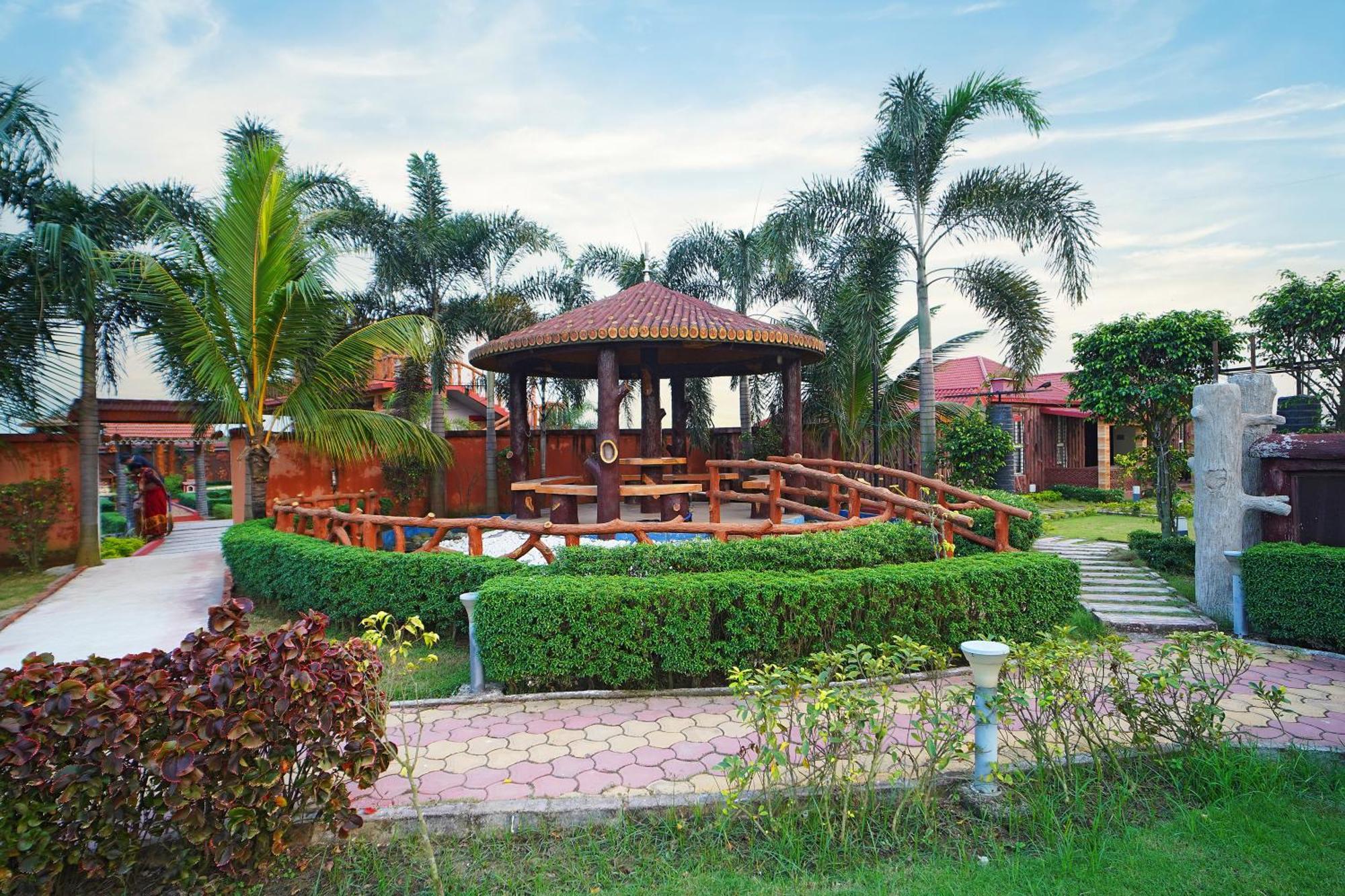 Gharana Resort !! Best Family Resort Near Kolkata With Swimming Pool !! Singur Luaran gambar