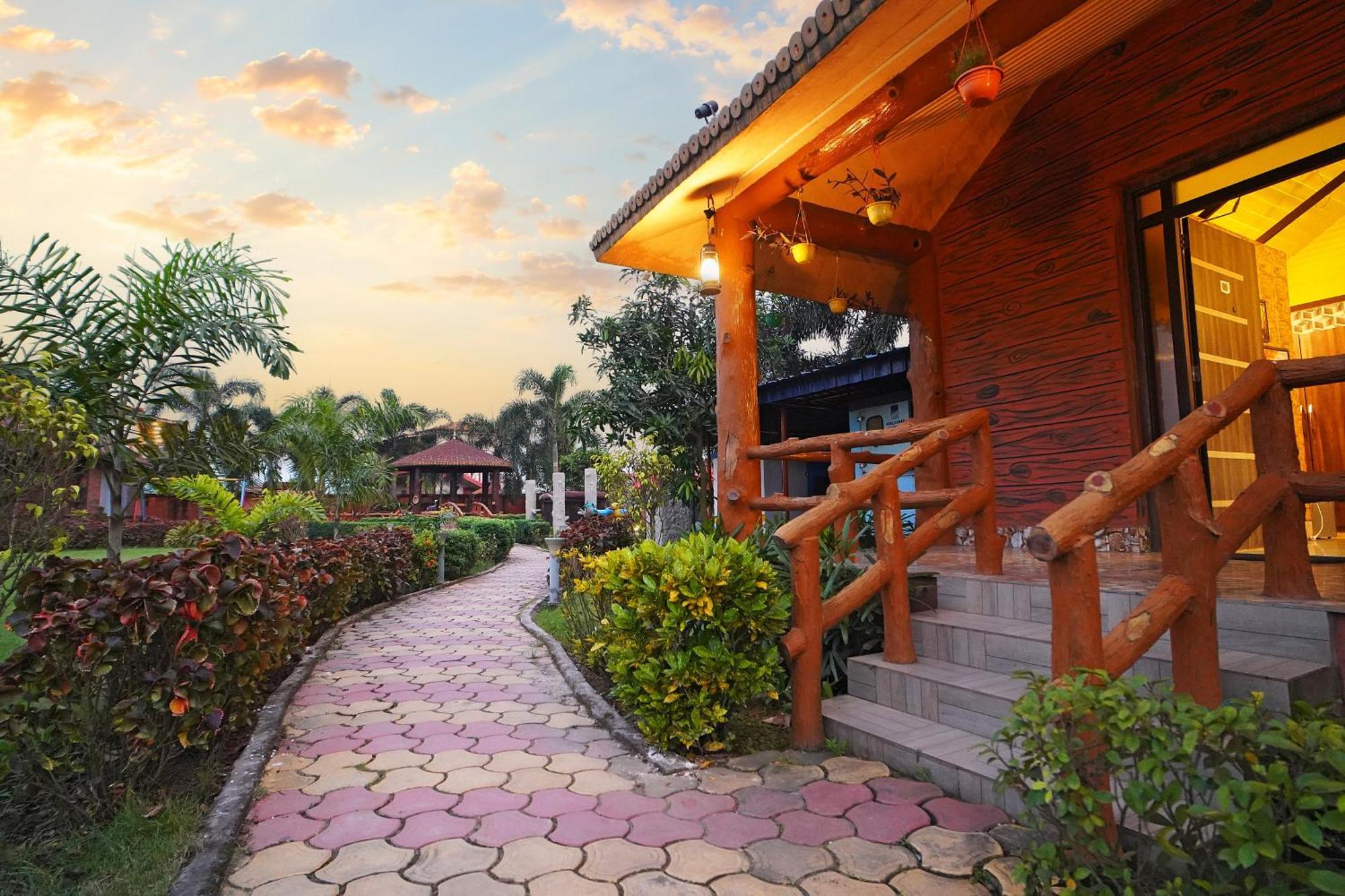 Gharana Resort !! Best Family Resort Near Kolkata With Swimming Pool !! Singur Luaran gambar